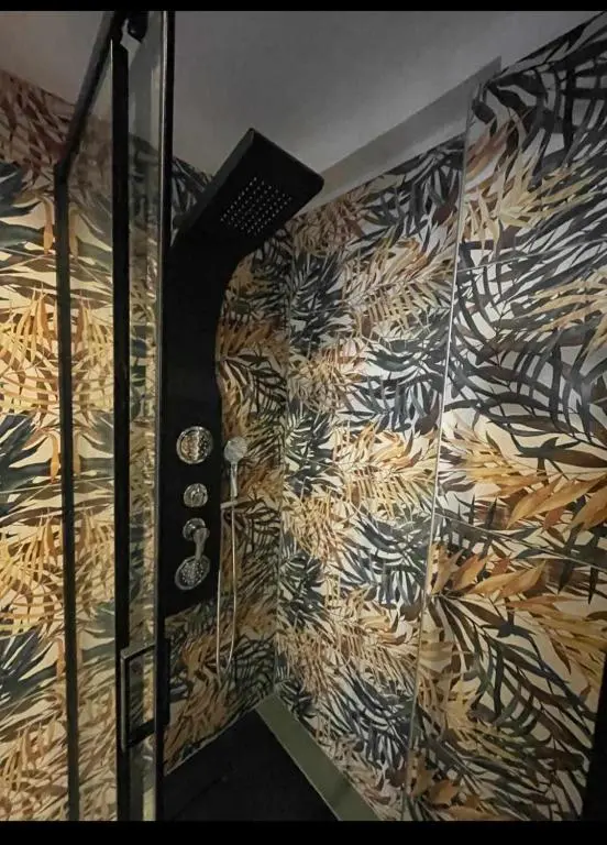 Dettaglio della doccia di Rudiae Palace Lecce